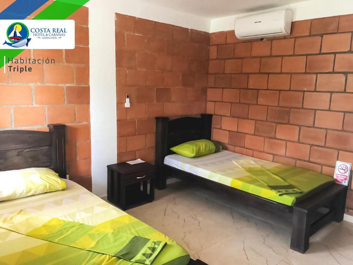 Hotel Costa Real Playa Ladrilleros Kültér fotó